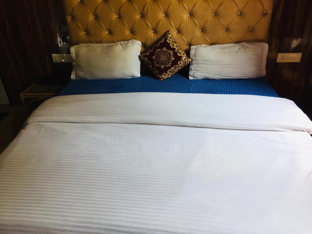 Hotel Prem G, Mussoorie Buitenkant foto